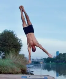 Straddle