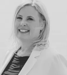 Asuntokaupan vauhdittaja - Mari Varonen