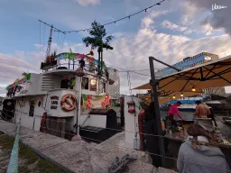 White Sand Boat