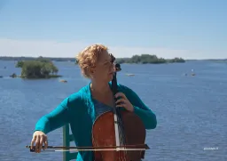 Cellist Heini Mielonen