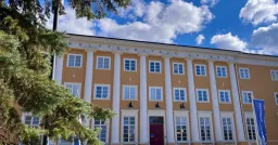 Lastenkulttuurikeskus Rulla