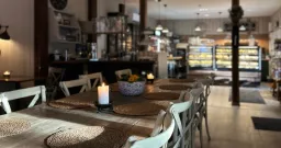 Navetta Bakery and Cafe