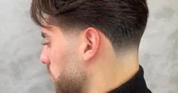 Adam.Am Parturi