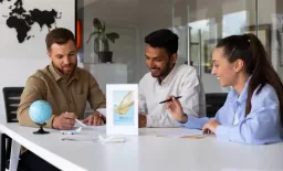 Leaf Associates UAE