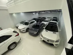 Ryno Cars